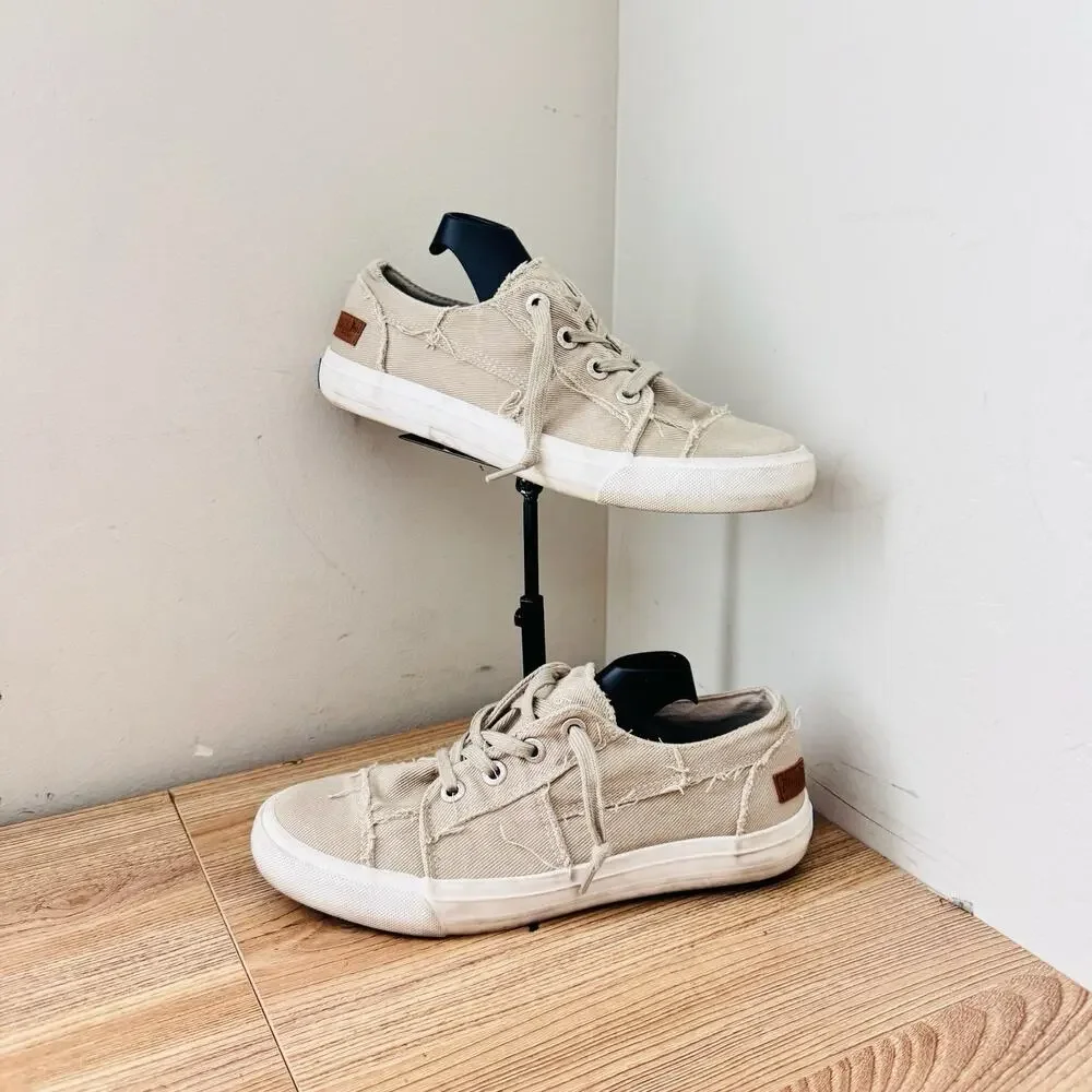 Blowfish Malibu Martina slip-on sneakers Women’s Size 8.5